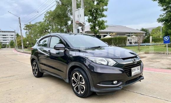 ซื้อ รถมือสอง Honda HR-V สีดำ รถยนต์ ใน %{เมือง} ใน กรุงเทพมหานคร ซื้อ รถมือสอง Honda HR-V สีดำ รถยนต์ ใน %{เมือง} ใน กรุงเทพมหานคร