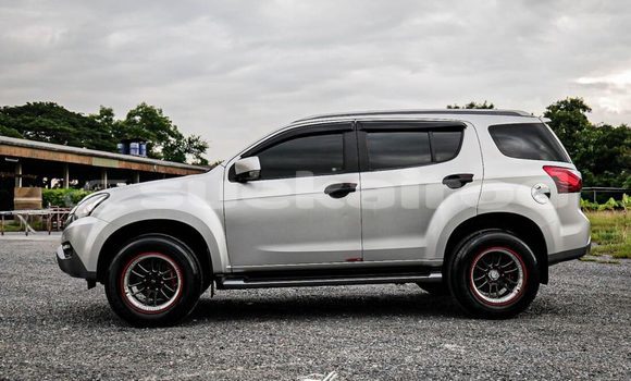 ซื้อ รถมือสอง Isuzu MU-X เงิน รถยนต์ ใน %{เมือง} ใน สระบุรี ซื้อ รถมือสอง Isuzu MU-X เงิน รถยนต์ ใน %{เมือง} ใน สระบุรี