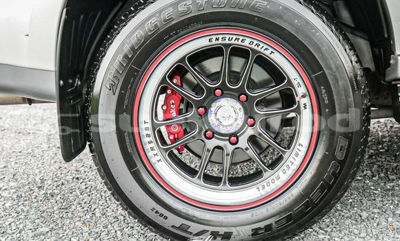 ซื้อ รถมือสอง Isuzu MU-X เงิน รถยนต์ ใน %{เมือง} ใน สระบุรี ซื้อ รถมือสอง Isuzu MU-X เงิน รถยนต์ ใน %{เมือง} ใน สระบุรี