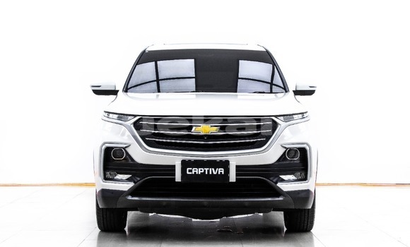 Buy Used Chevrolet Captiva White Car in Bangkok in Bangkok Buy Used Chevrolet Captiva White Car in Bangkok in Bangkok