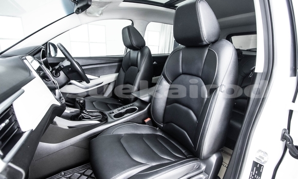 Buy Used Chevrolet Captiva White Car in Bangkok in Bangkok Buy Used Chevrolet Captiva White Car in Bangkok in Bangkok