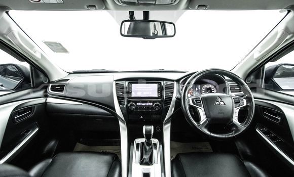 Buy Used Mitsubishi Pajero Other Car in Bangkok in Bangkok Buy Used Mitsubishi Pajero Other Car in Bangkok in Bangkok