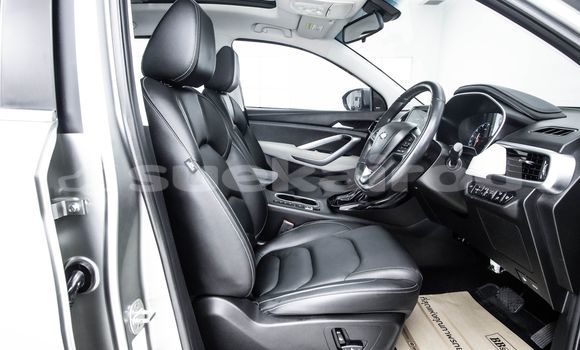 Buy Used Chevrolet Captiva Other Car in Bangkok in Bangkok Buy Used Chevrolet Captiva Other Car in Bangkok in Bangkok