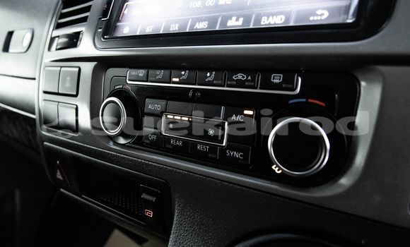 Buy Used Volkswagen Caravelle White Car in Bangkok in Bangkok Buy Used Volkswagen Caravelle White Car in Bangkok in Bangkok