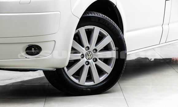 Buy Used Volkswagen Caravelle White Car in Bangkok in Bangkok Buy Used Volkswagen Caravelle White Car in Bangkok in Bangkok