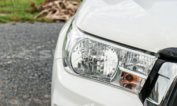 ซื้อ รถมือสอง Toyota Hiluxe Revo ขาว รถยนต์ ใน %{เมือง} ใน สระบุรี ซื้อ รถมือสอง Toyota Hiluxe Revo ขาว รถยนต์ ใน %{เมือง} ใน สระบุรี