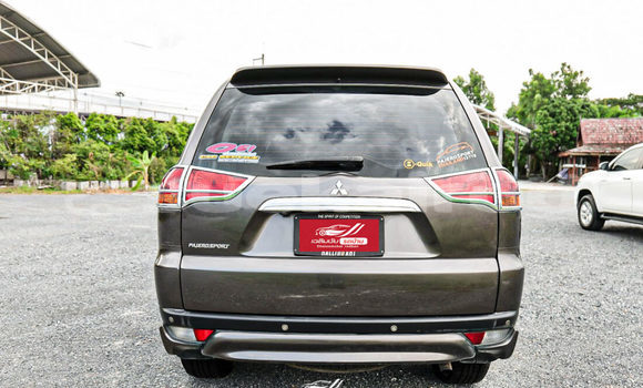 ซื้อ รถมือสอง Mitsubishi Pajero สีน้ำตาล รถยนต์ ใน %{เมือง} ใน สระบุรี ซื้อ รถมือสอง Mitsubishi Pajero สีน้ำตาล รถยนต์ ใน %{เมือง} ใน สระบุรี