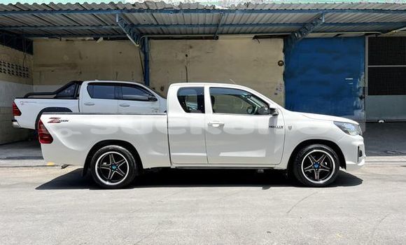 ซื้อ รถมือสอง Toyota Hiluxe Revo ขาว รถยนต์ ใน %{เมือง} ใน กรุงเทพมหานคร ซื้อ รถมือสอง Toyota Hiluxe Revo ขาว รถยนต์ ใน %{เมือง} ใน กรุงเทพมหานคร