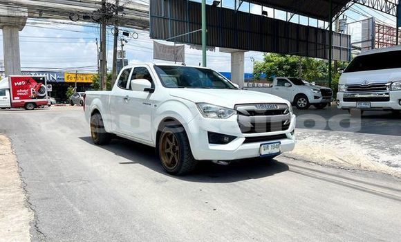 ซื้อ รถมือสอง Isuzu D-Max ขาว รถยนต์ ใน %{เมือง} ใน กรุงเทพมหานคร ซื้อ รถมือสอง Isuzu D-Max ขาว รถยนต์ ใน %{เมือง} ใน กรุงเทพมหานคร