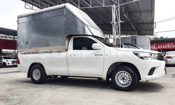 ซื้อ รถมือสอง Toyota Hiluxe Revo ขาว รถยนต์ ใน %{เมือง} ใน กรุงเทพมหานคร ซื้อ รถมือสอง Toyota Hiluxe Revo ขาว รถยนต์ ใน %{เมือง} ใน กรุงเทพมหานคร