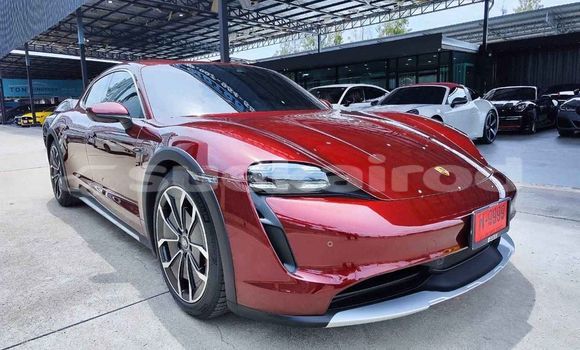 ซื้อ รถมือสอง Porsche Cayenne สีแดง รถยนต์ ใน %{เมือง} ใน กรุงเทพมหานคร