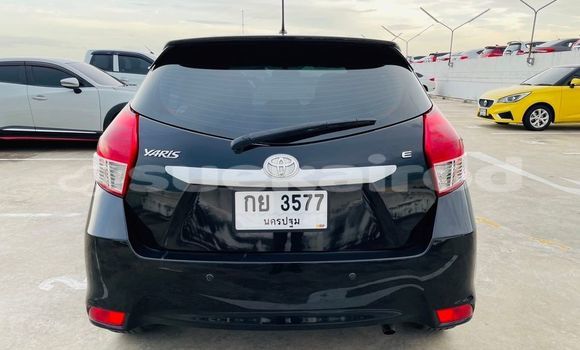 ซื้อ รถมือสอง Toyota Yaris สีดำ รถยนต์ ใน %{เมือง} ใน กรุงเทพมหานคร ซื้อ รถมือสอง Toyota Yaris สีดำ รถยนต์ ใน %{เมือง} ใน กรุงเทพมหานคร