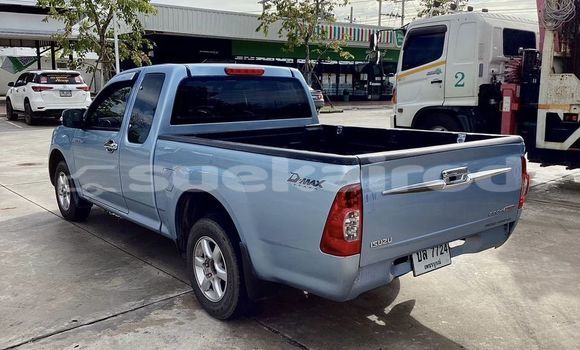 Buy Used Isuzu D-Max Blue Car in Bangkok in Bangkok Buy Used Isuzu D-Max Blue Car in Bangkok in Bangkok