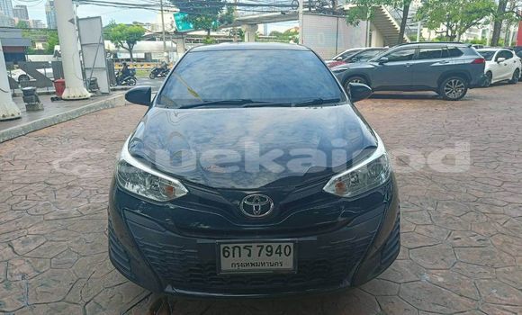 Buy Used Toyota Yaris Black Car in Bangkok in Bangkok
