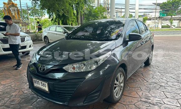 ซื้อ รถมือสอง Toyota Yaris สีดำ รถยนต์ ใน %{เมือง} ใน กรุงเทพมหานคร ซื้อ รถมือสอง Toyota Yaris สีดำ รถยนต์ ใน %{เมือง} ใน กรุงเทพมหานคร