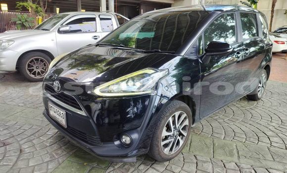 Buy Used Toyota Sienta Black Car in Bangkok in Bangkok