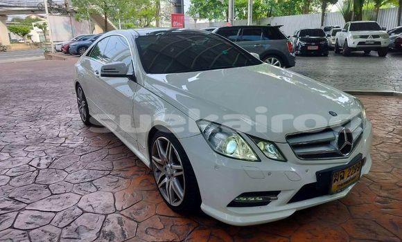 Buy Used Mercedes‒Benz E–Class White Car in Bangkok in Bangkok Buy Used Mercedes‒Benz E–Class White Car in Bangkok in Bangkok