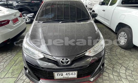 ซื้อ รถมือสอง Toyota Yaris อื่น ๆ รถยนต์ ใน %{เมือง} ใน กรุงเทพมหานคร