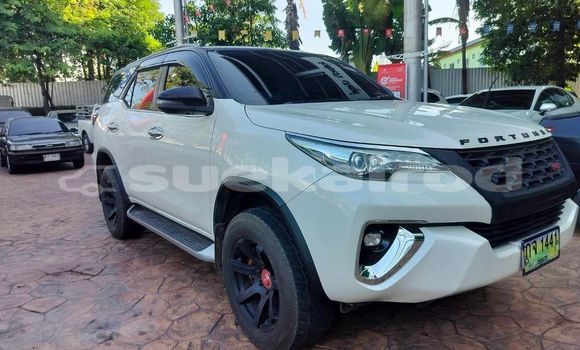 Buy Used Toyota Fortuner White Car in Bangkok in Bangkok Buy Used Toyota Fortuner White Car in Bangkok in Bangkok