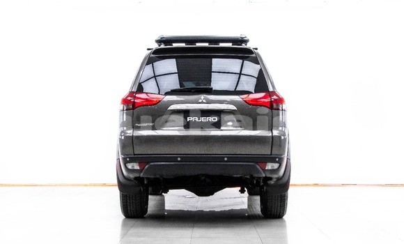 Buy Used Mitsubishi Pajero Sport Brown Car in Bangkok in Bangkok Buy Used Mitsubishi Pajero Sport Brown Car in Bangkok in Bangkok