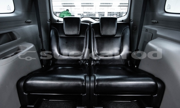 Buy Used Mitsubishi Pajero Sport Brown Car in Bangkok in Bangkok Buy Used Mitsubishi Pajero Sport Brown Car in Bangkok in Bangkok