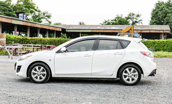 ซื้อ รถมือสอง Mazda 3 ขาว รถยนต์ ใน %{เมือง} ใน สระบุรี ซื้อ รถมือสอง Mazda 3 ขาว รถยนต์ ใน %{เมือง} ใน สระบุรี