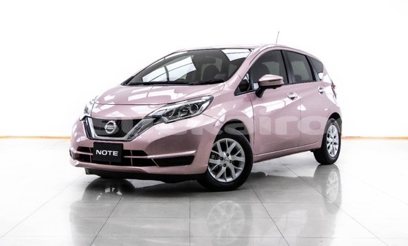 ซื้อ รถมือสอง Nissan Note อื่น ๆ รถยนต์ ใน %{เมือง} ใน กรุงเทพมหานคร