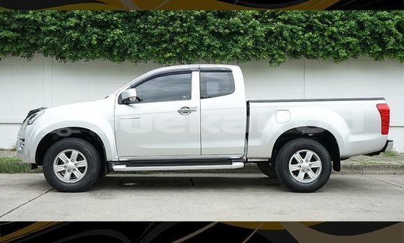 ซื้อ รถมือสอง Isuzu D-Max เงิน รถยนต์ ใน %{เมือง} ใน กรุงเทพมหานคร ซื้อ รถมือสอง Isuzu D-Max เงิน รถยนต์ ใน %{เมือง} ใน กรุงเทพมหานคร