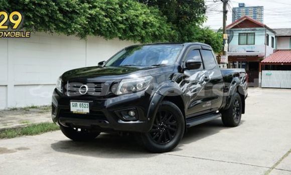 Buy Used Nissan Navara Black Car in Bangkok in Bangkok