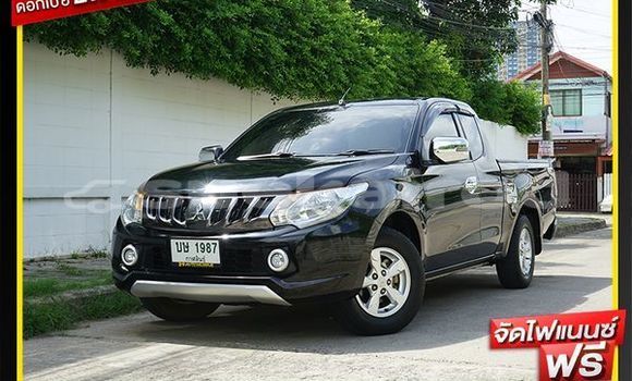 ซื้อ รถมือสอง Mitsubishi Triton สีดำ รถยนต์ ใน %{เมือง} ใน กรุงเทพมหานคร