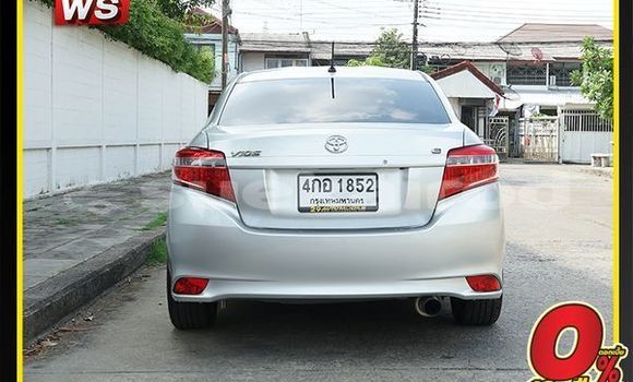ซื้อ รถมือสอง Toyota Vios เงิน รถยนต์ ใน %{เมือง} ใน กรุงเทพมหานคร ซื้อ รถมือสอง Toyota Vios เงิน รถยนต์ ใน %{เมือง} ใน กรุงเทพมหานคร