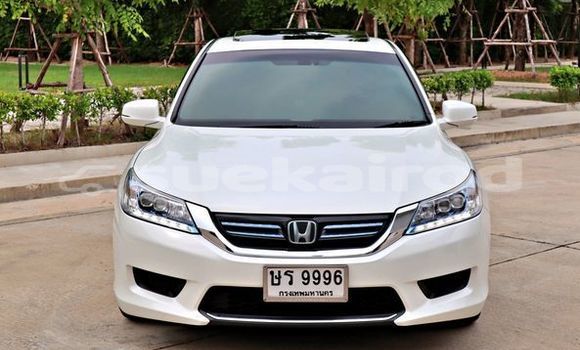Buy Used Honda Accord White Car in Bangkok in Bangkok Buy Used Honda Accord White Car in Bangkok in Bangkok