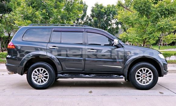 Buy Used Mitsubishi Pajero Black Car in Bangkok in Bangkok Buy Used Mitsubishi Pajero Black Car in Bangkok in Bangkok