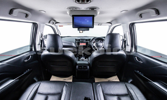 Buy Used Nissan X-Terra White Car in Bangkok in Bangkok Buy Used Nissan X-Terra White Car in Bangkok in Bangkok