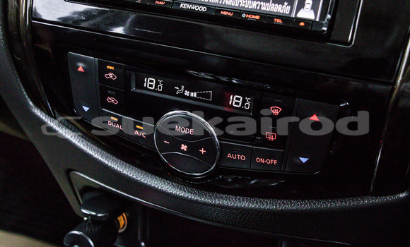 Buy Used Nissan X-Terra White Car in Bangkok in Bangkok Buy Used Nissan X-Terra White Car in Bangkok in Bangkok