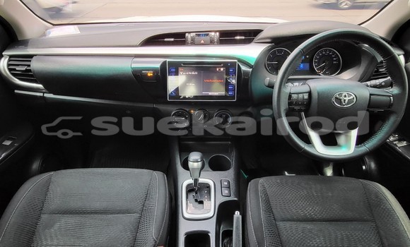 Buy Used Toyota DA White Truck in Bangkok in Bangkok Buy Used Toyota DA White Truck in Bangkok in Bangkok