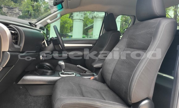 Buy Used Toyota DA White Truck in Bangkok in Bangkok Buy Used Toyota DA White Truck in Bangkok in Bangkok