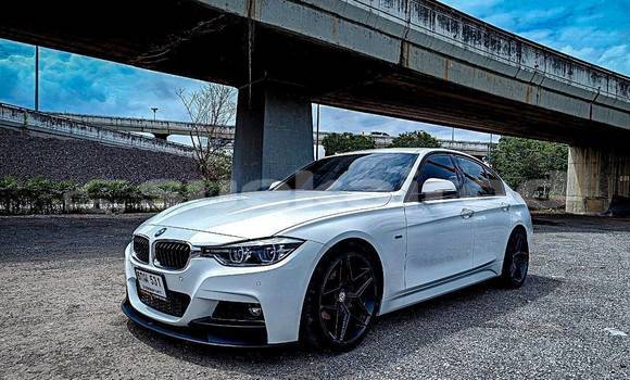 Buy Used BMW 3–Series White Car in Bangkok in Bangkok