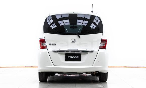 Buy Used Honda Freed White Car in Bangkok in Bangkok Buy Used Honda Freed White Car in Bangkok in Bangkok