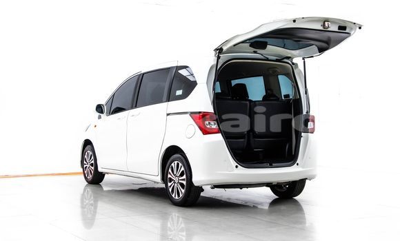 Buy Used Honda Freed White Car in Bangkok in Bangkok Buy Used Honda Freed White Car in Bangkok in Bangkok