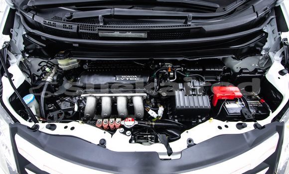 Buy Used Honda Freed White Car in Bangkok in Bangkok Buy Used Honda Freed White Car in Bangkok in Bangkok