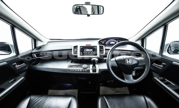 Buy Used Honda Freed White Car in Bangkok in Bangkok Buy Used Honda Freed White Car in Bangkok in Bangkok