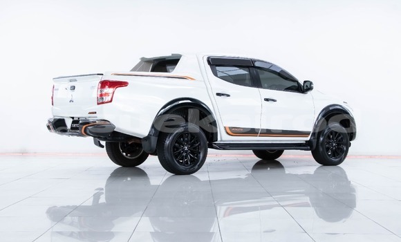 Buy Used Mitsubishi Triton White Car in Bangkok in Bangkok Buy Used Mitsubishi Triton White Car in Bangkok in Bangkok