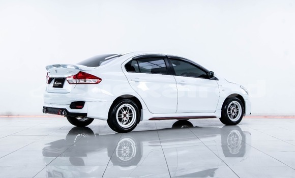 ซื้อ รถมือสอง Suzuki Ciaz ขาว รถยนต์ ใน %{เมือง} ใน กรุงเทพมหานคร ซื้อ รถมือสอง Suzuki Ciaz ขาว รถยนต์ ใน %{เมือง} ใน กรุงเทพมหานคร