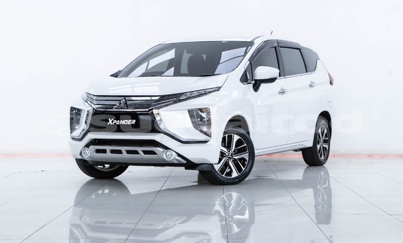 Buy Used Mitsubishi Xpander White Car in Bangkok in Bangkok
