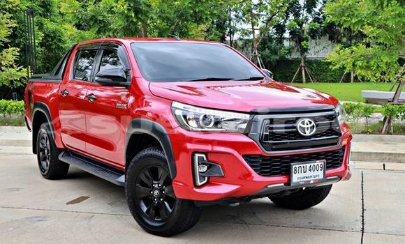 Buy Used Toyota Hiluxe Revo Red Car in Bangkok in Bangkok Buy Used Toyota Hiluxe Revo Red Car in Bangkok in Bangkok