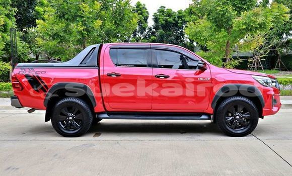 Buy Used Toyota Hiluxe Revo Red Car in Bangkok in Bangkok Buy Used Toyota Hiluxe Revo Red Car in Bangkok in Bangkok