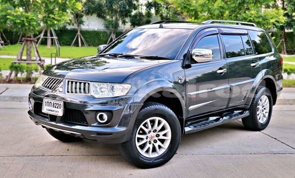 ซื้อ รถมือสอง Mitsubishi Pajero สีดำ รถยนต์ ใน %{เมือง} ใน กรุงเทพมหานคร