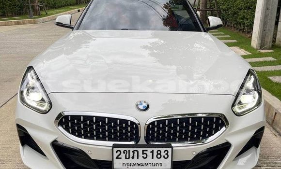Buy Used BMW Z4 White Car in Bangkok in Bangkok