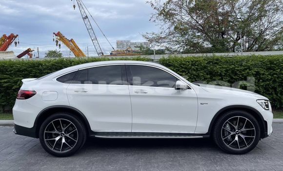 Buy Used Mercedes-Benz GLC White Car in Bangkok in Bangkok Buy Used Mercedes-Benz GLC White Car in Bangkok in Bangkok